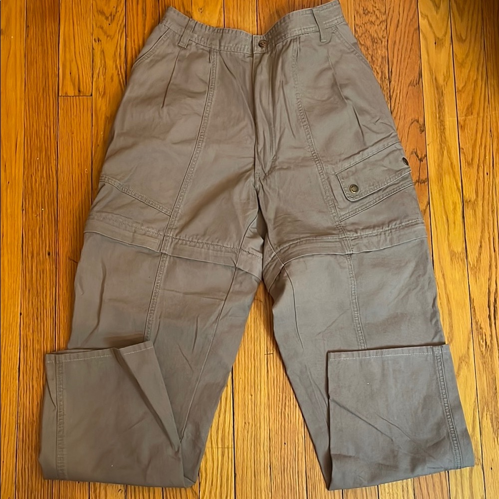 Cabela's Gray Cargo Pants Zip-Off Shorts Versatile and Durable